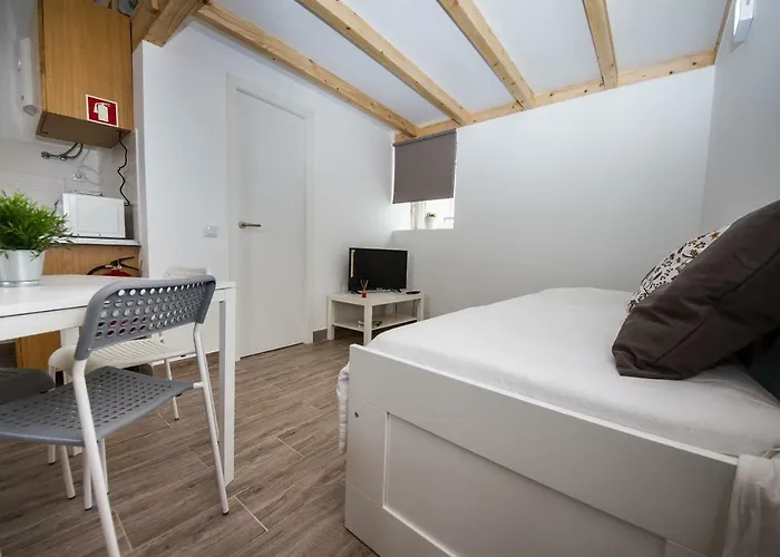 Ilha Da Gloria - Miragaia Porto