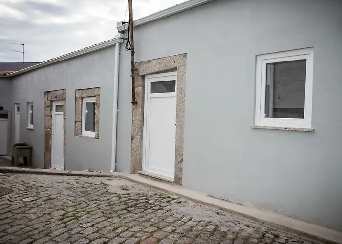 Ilha Da Glória - Miragaia Oporto